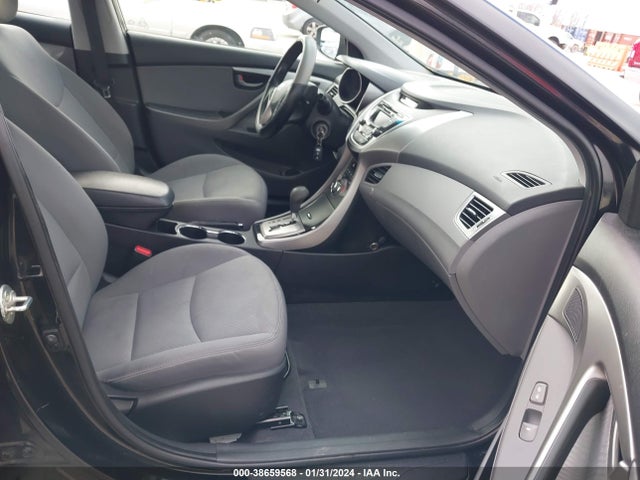 2013 HYUNDAI ELANTRA GLS VIN: 5NPDH4AE2DH379586