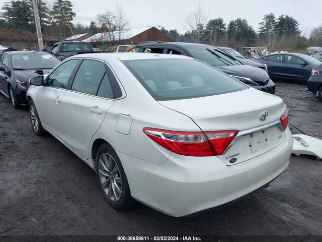 Toyota CAMRY XLE 2016 4T1BF1FK5GU121689 Image 3