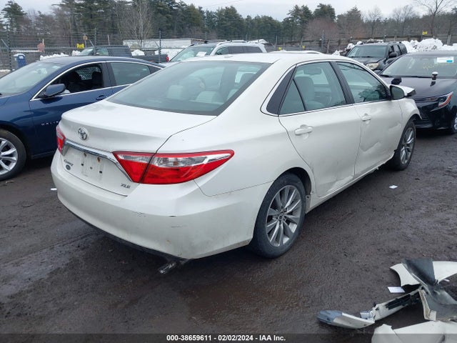 Toyota CAMRY XLE 2016 4T1BF1FK5GU121689 Image 4