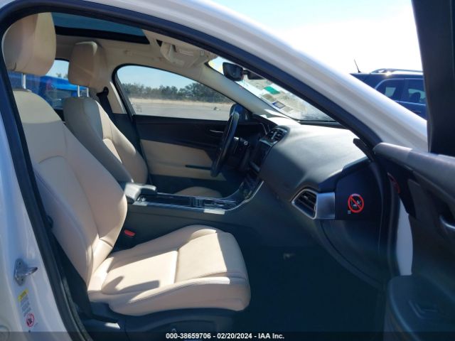 SAJAR4FX5KCP50776 Jaguar Xe 25t
