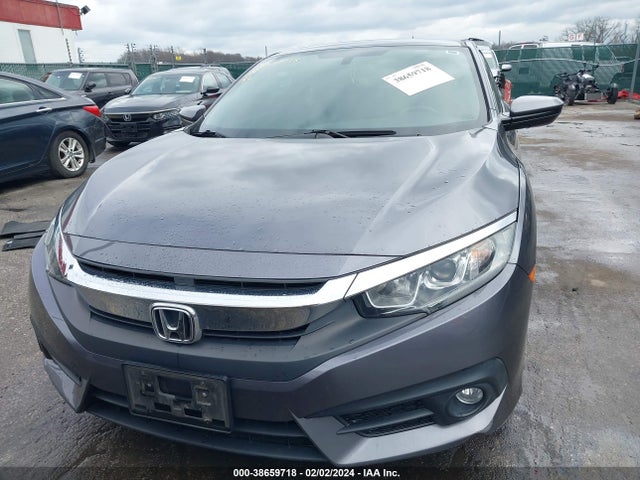 Honda Civic Ex-t 2018 2HGFC3B30JH357381 Image 12