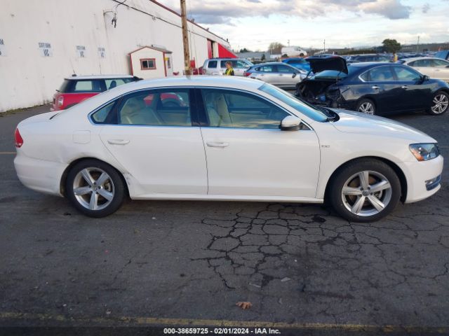 1VWAT7A34FC107702 Volkswagen Passat 1.8t Limited Edition