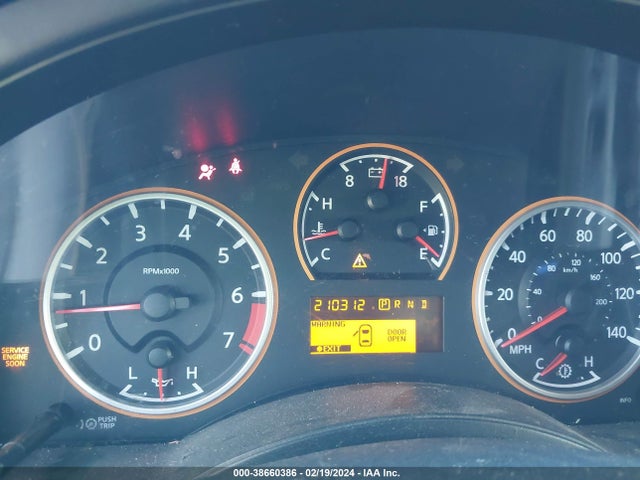 2008 NISSAN ARMADA SE VIN: 5N1BA08D28N625054