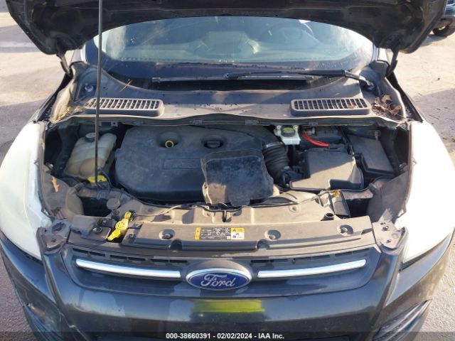 1FMCU0G9XEUE46819 Ford ESCAPE SE