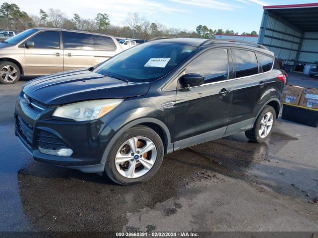 1FMCU0G9XEUE46819 Ford ESCAPE SE
