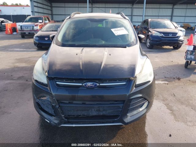 1FMCU0G9XEUE46819 Ford ESCAPE SE