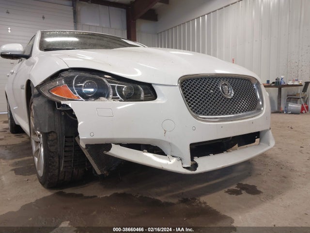 2013 JAGUAR XF SAJWA0ES9DPS89007 Photo 5