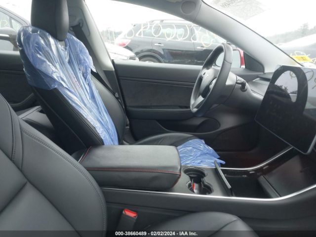5YJ3E1EB5KF469121 Tesla Model 3 Long Range/performance