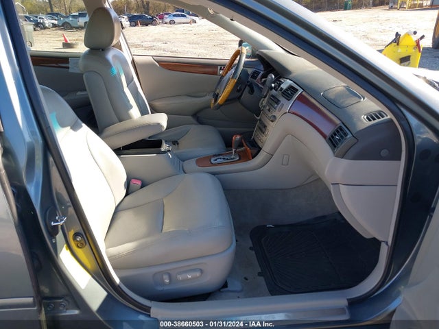 2005 LEXUS ES 330 VIN: JTHBA30G355072694
