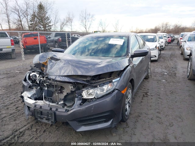Honda Civic Lx 2018 2HGFC2F50JH602900 Image 2
