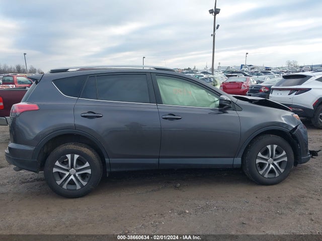 Toyota RAV4 LE 2017 JTMBFREV9HJ133605 Image 13