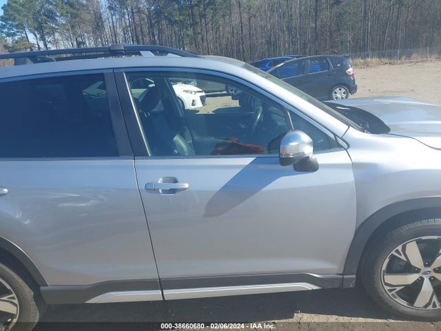 Subaru Forester Touring 2020 JF2SKAXC4LH550236 Image 13
