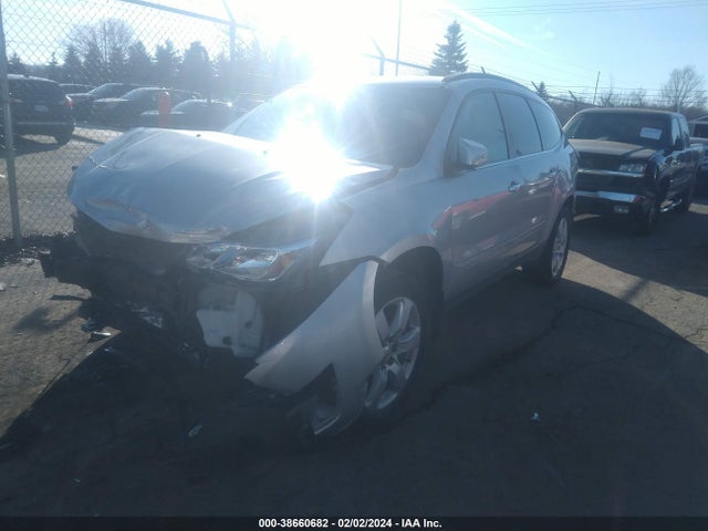 Chevrolet Traverse 1lt 2017 1GNKRGKD1HJ265160 Image 2