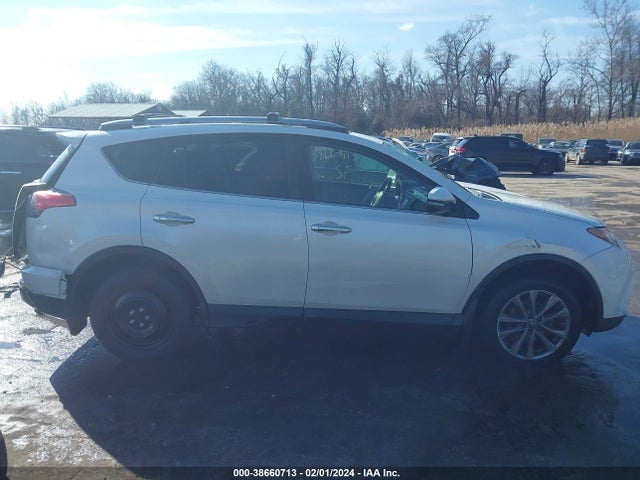Toyota Rav4 Limited 2018 JTMDFREV6JJ243736 Image 14