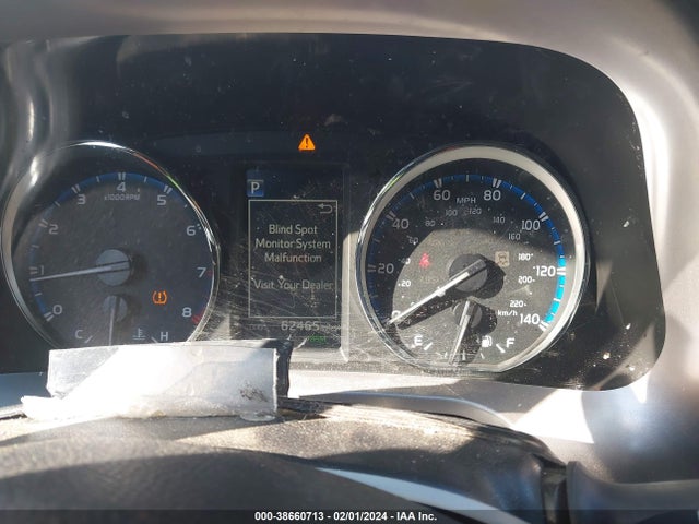 Toyota Rav4 Limited 2018 JTMDFREV6JJ243736 Image 7
