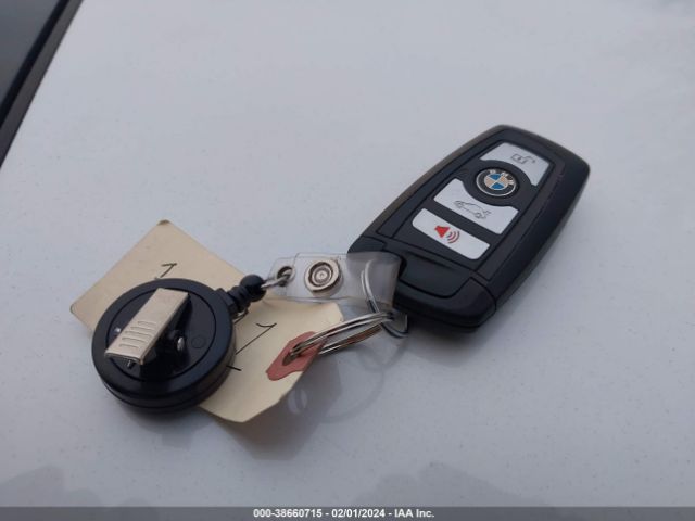 WBA5A7C55GG148016 BMW 528i Xdrive