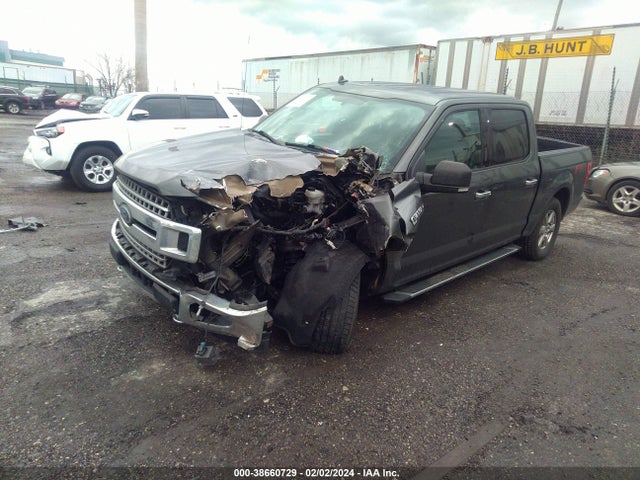 Ford F-150 Xlt 2018 1FTEW1EGXJFB97001 Image 2