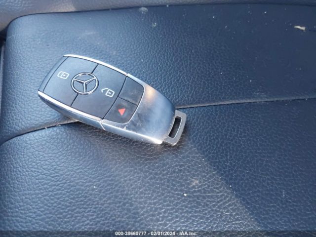 W1N4N4GB3NJ344997 Mercedes-Benz GLA 250