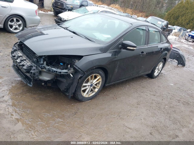 Ford FOCUS SE 2016 1FADP3F24GL265557 Image 2