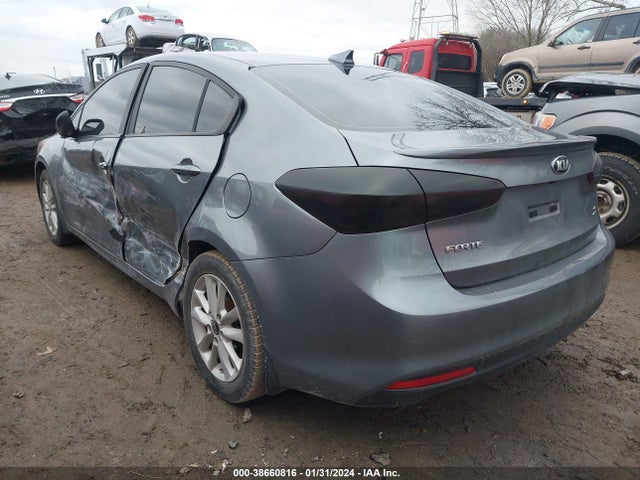 KIA FORTE S 2017 3KPFL4A70HE088815 Image 3