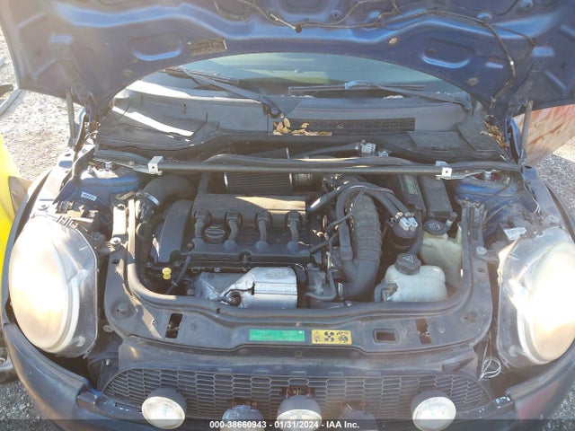 2007 MINI COOPER S WMWMF73527TV31528 Photo 9