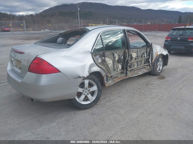 2007 HONDA ACCORD 2.4 SE VIN: 1HGCM56317A078177