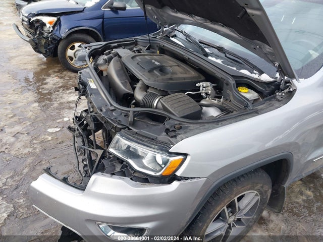 1C4RJFBG3JC181001 Jeep Grand Cherokee Limited 4x4