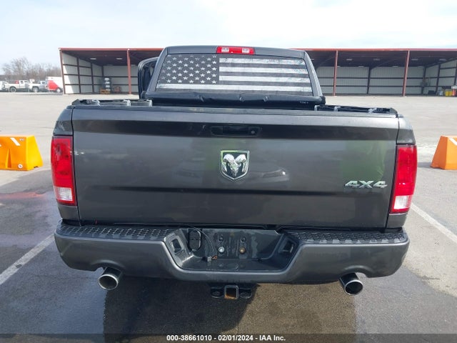 RAM 1500 Express  4x4 5'7 Box 2017 3C6RR7KT0HG796468 Image 17