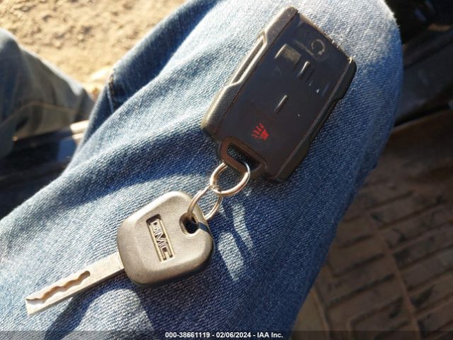 1GTP6CE18H1268235 GMC CANYON SLE