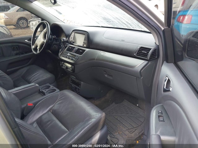 2005 HONDA ODYSSEY TOURING VIN: 5FNRL38855B132299