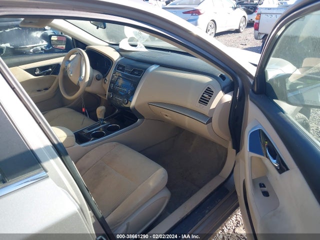 Nissan Altima 2.5 S 2014 1N4AL3AP4EC108240 Image 5