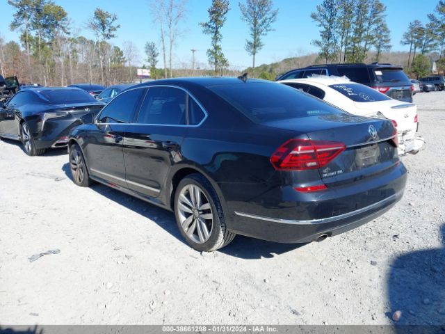 2017 VOLKSWAGEN PASSAT 1VWCT7A34HC025786 Photo 2