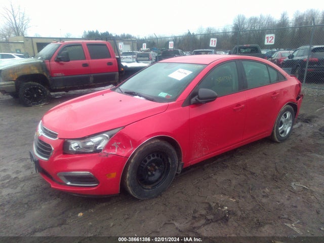 Chevrolet Cruze Ls Auto 2015 1G1PA5SG6F7177891 Image 2