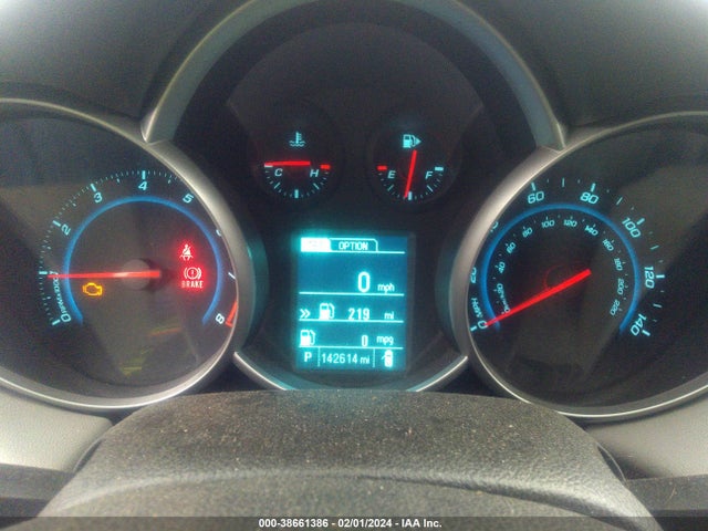 Chevrolet Cruze Ls Auto 2015 1G1PA5SG6F7177891 Image 7
