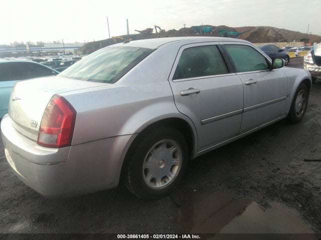 2007 CHRYSLER 300 TOURING VIN: 2C3KA53G17H693831