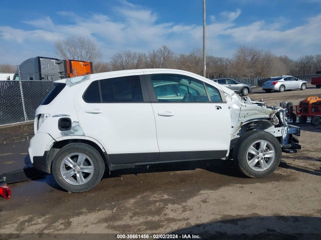 Chevrolet TRAX LS 2019 3GNCJKSB9KL217032 Image 14