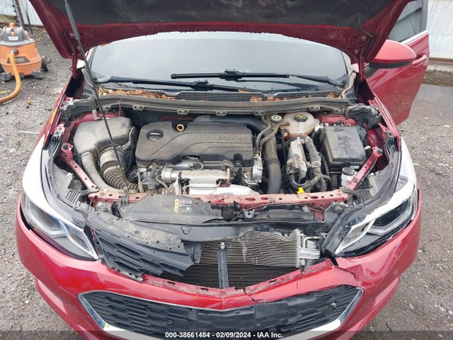 Chevrolet Cruze Lt Auto 2018 1G1BE5SM9J7246649 Image 10
