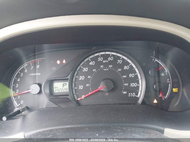 2011 TOYOTA SIENNA LE V6 VIN: 5TDKK3DC1BS077016