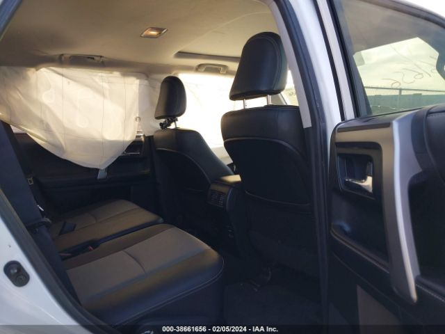 2017 TOYOTA 4RUNNER JTEZU5JR8H5155721 Photo 7
