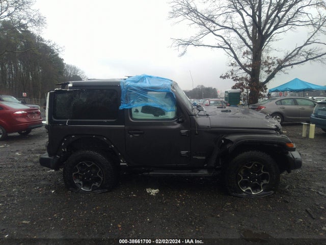 1C4GJXAN9MW724934 Jeep Wrangler Sport S 4x4