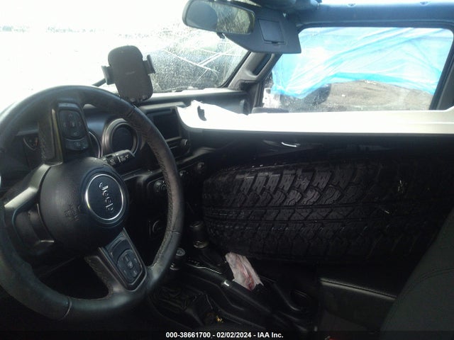 1C4GJXAN9MW724934 Jeep Wrangler Sport S 4x4