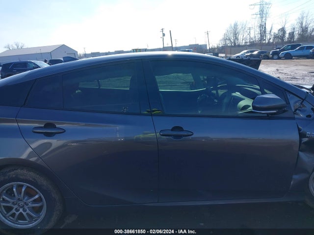 Toyota Prius Prime Premium 2018 JTDKARFP5J3100853 Image 13