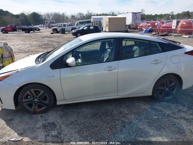 Toyota PRIUS XLE 2021 JTDKAMFU0M3150458 Image 14