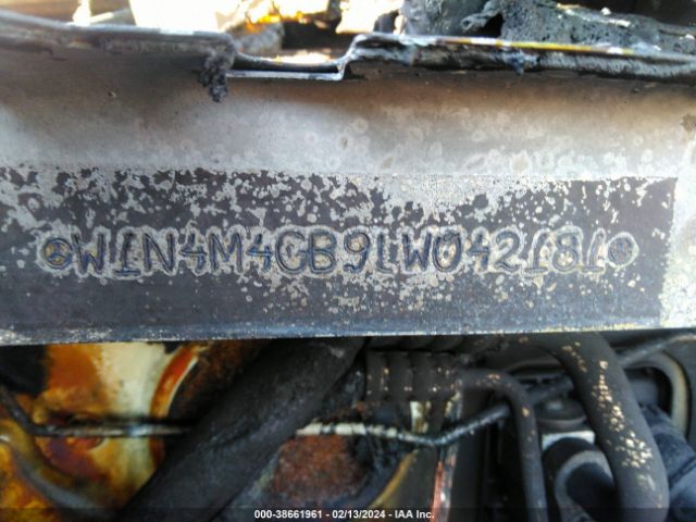 W1N4M4GB9LW042181 Mercedes-Benz GLB 250