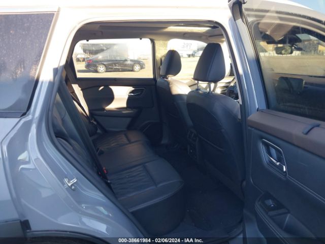 JN8BT3DC8PW100896 Nissan Rogue Platinum Fwd