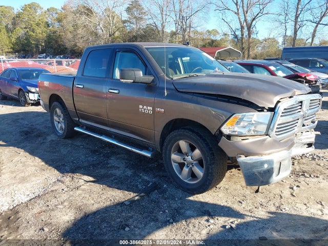 2018 3C6RR7LT8JG197161 main image