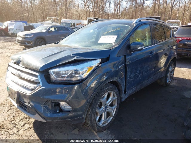 Ford Escape Titanium 2019 1FMCU9J90KUC17879 Image 2