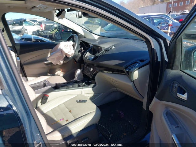 Ford Escape Titanium 2019 1FMCU9J90KUC17879 Image 5