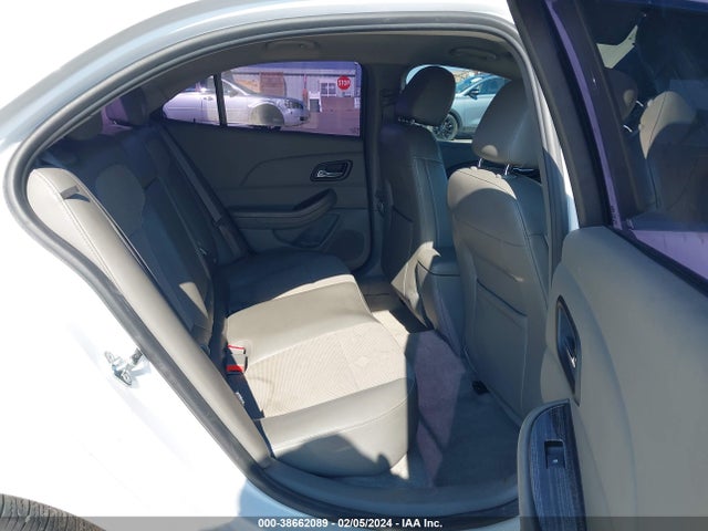 Chevrolet MALIBU 1LT 2015 1G11C5SL9FF318276 Image 8