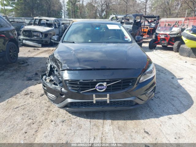 YV126MFL8H2434399 Volvo S60 T5 Dynamic